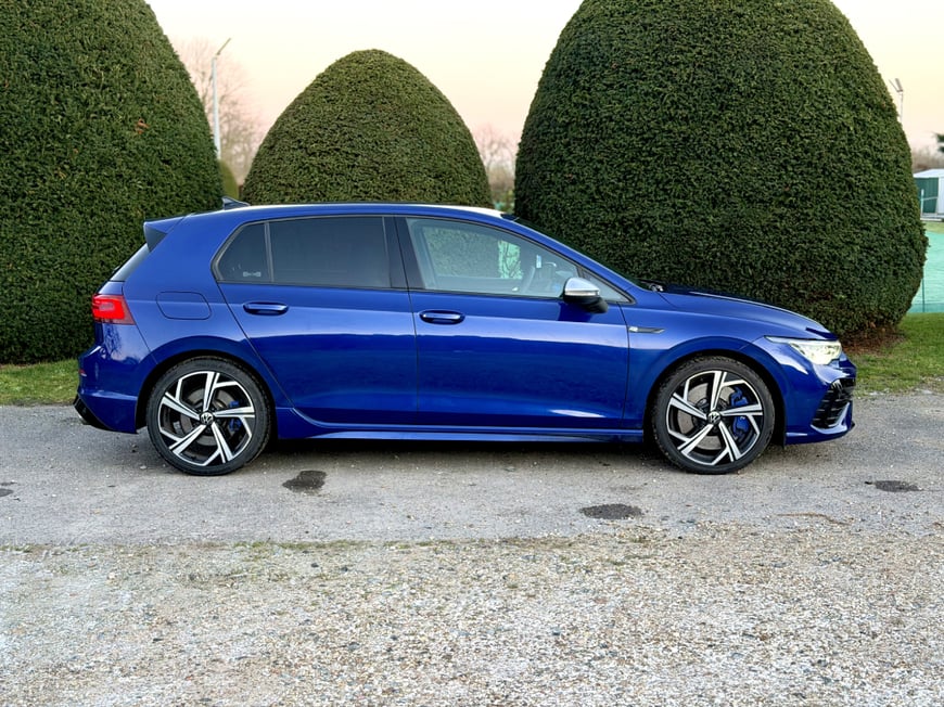 WIN a VW GOLF R for 49p + (£21,300 of Instant Wins)