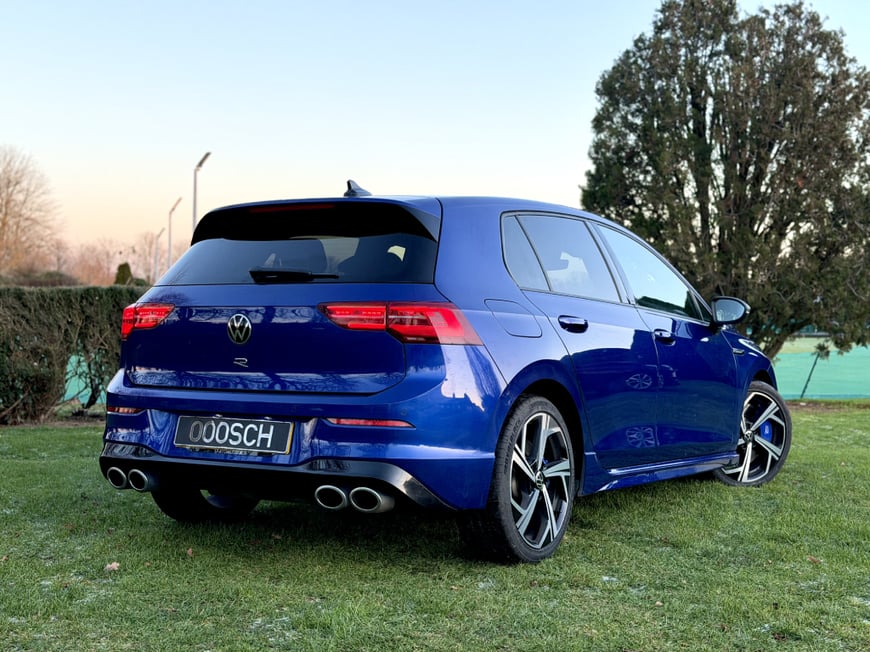 WIN a VW GOLF R for 49p + (£21,300 of Instant Wins)