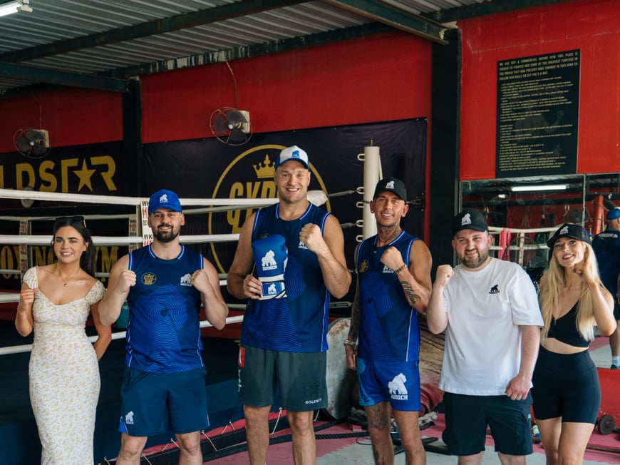 WIN £50,000 CASH FOR FREE - TYSON FURY x OOOSCH