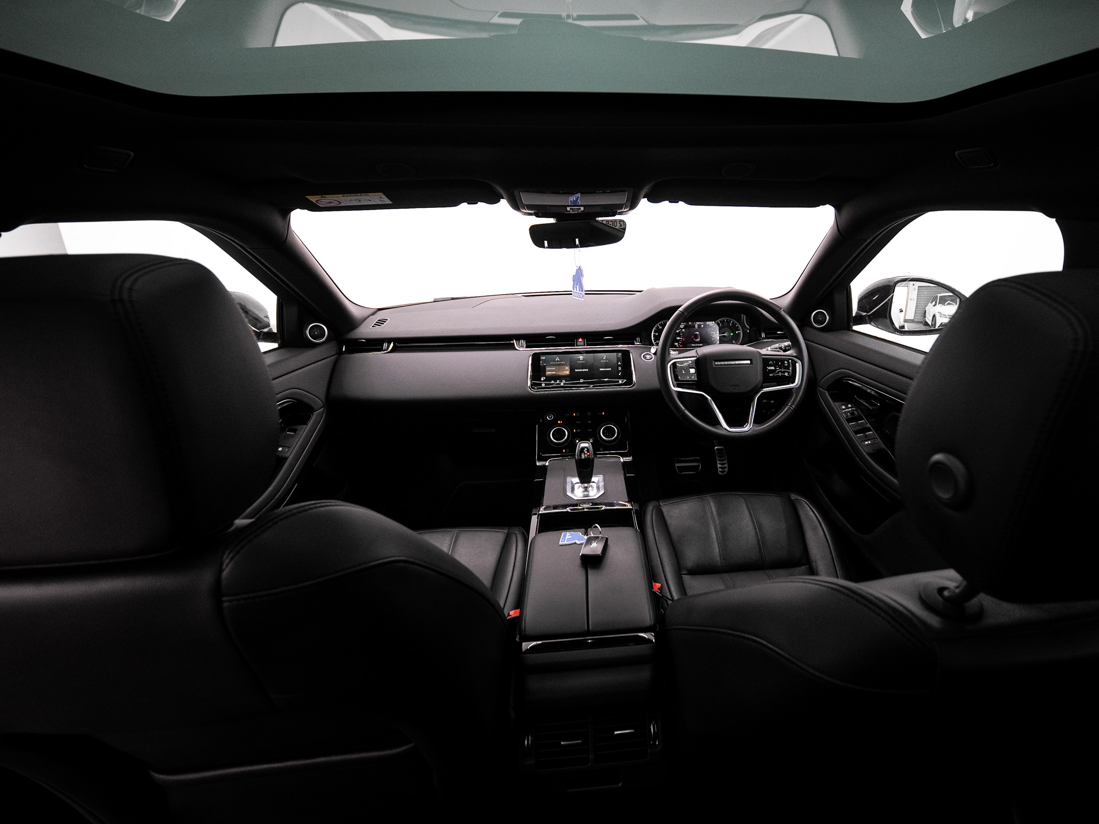 Range Rover Evoque, photo 17 of 17